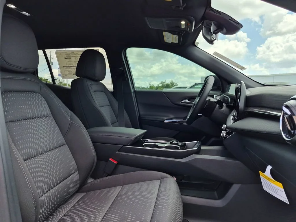 New 2026 Sterling Gray Metallic Chevrolet LT image 29
