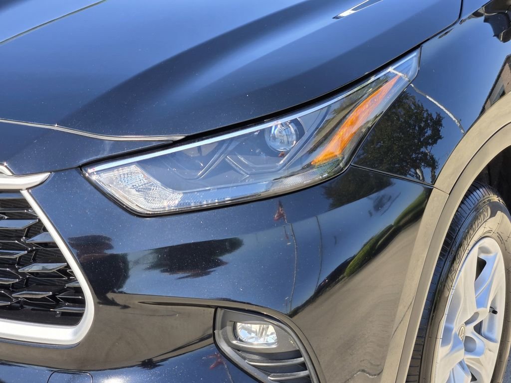 2024 Toyota Highlander LE - Photo 5