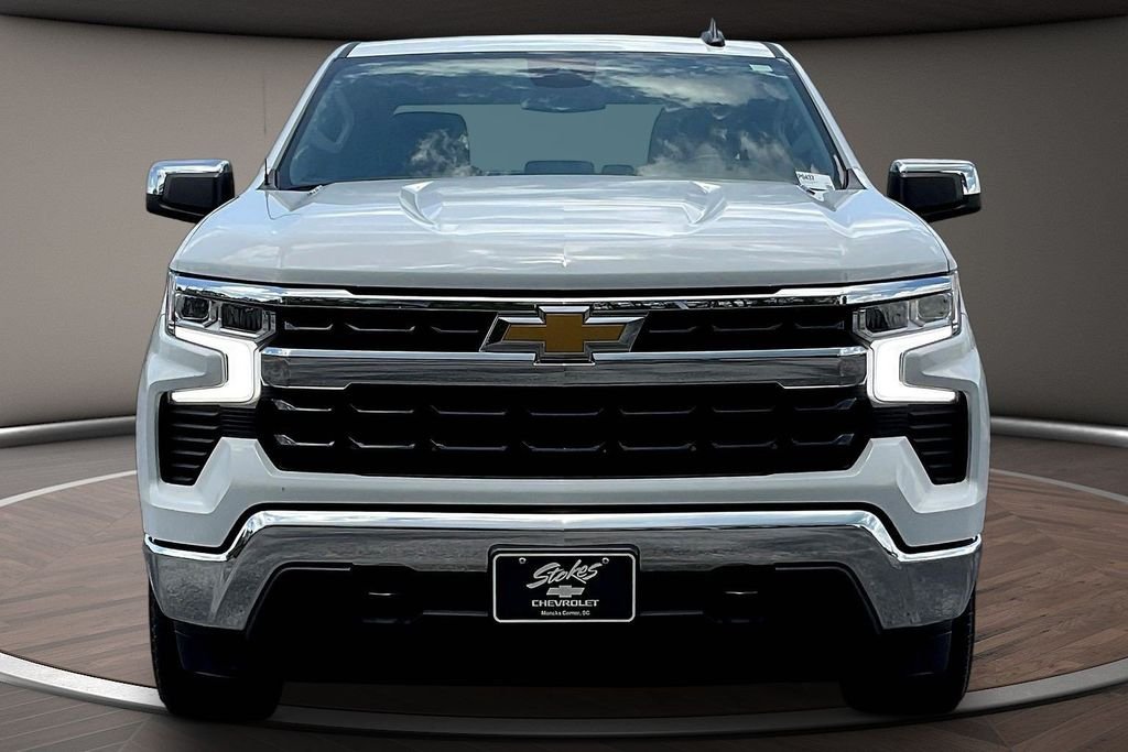 Used 2024 White Chevrolet LT image 1