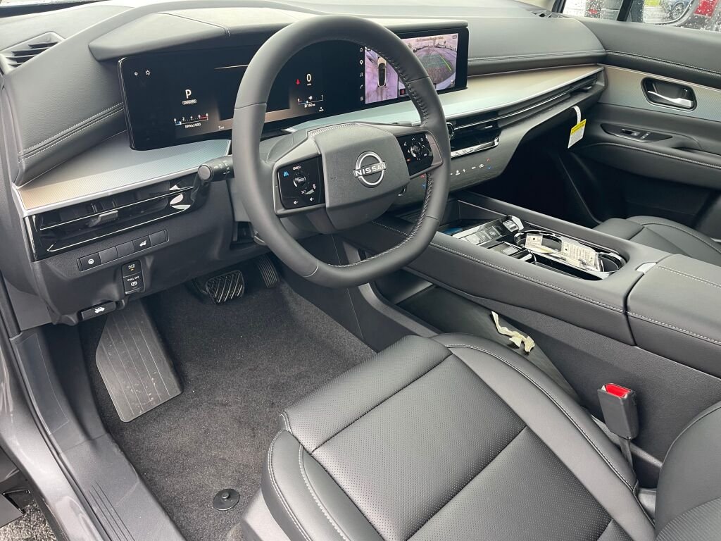 New 2026 Gun Metallic Nissan SL image 6