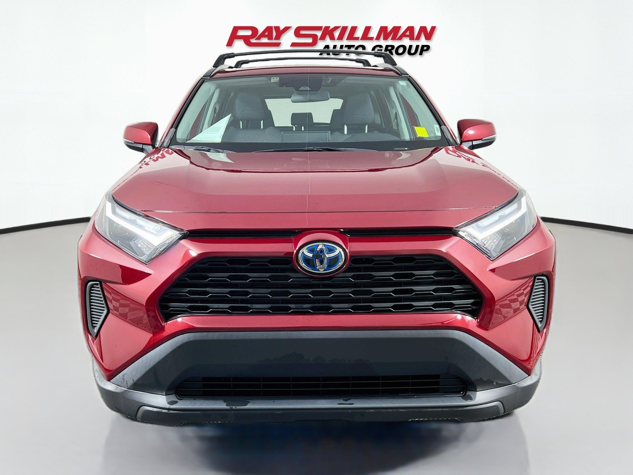 Used 2023 Red Toyota HYBRID XLE image 2