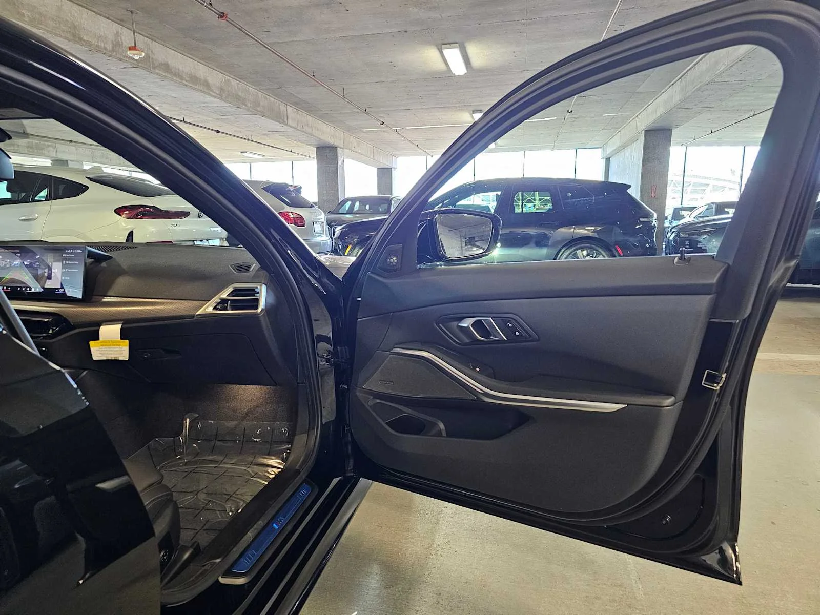New 2026 Black Sapphire Metallic BMW 330i xDrive image 31