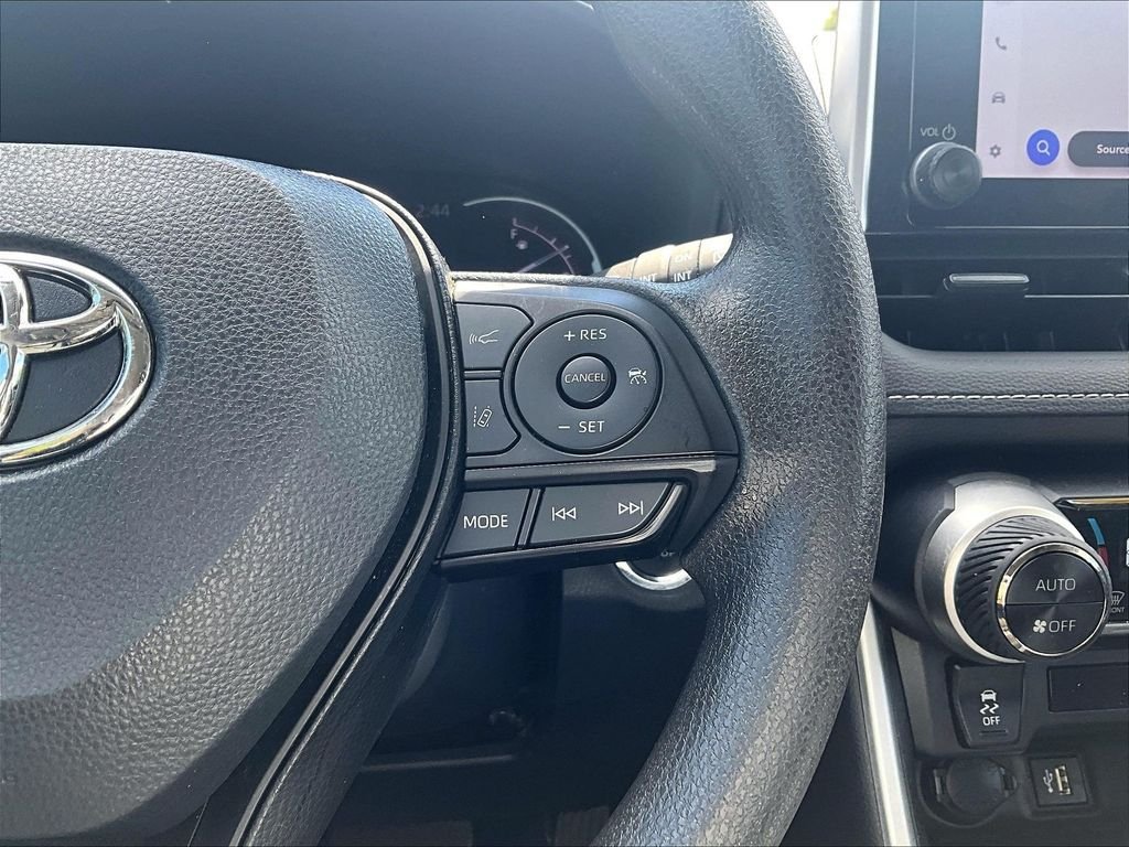 Used 2024 White Toyota XLE image 24