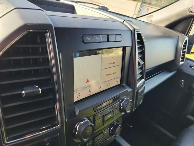 Used 2018 Black Ford XLT image 26