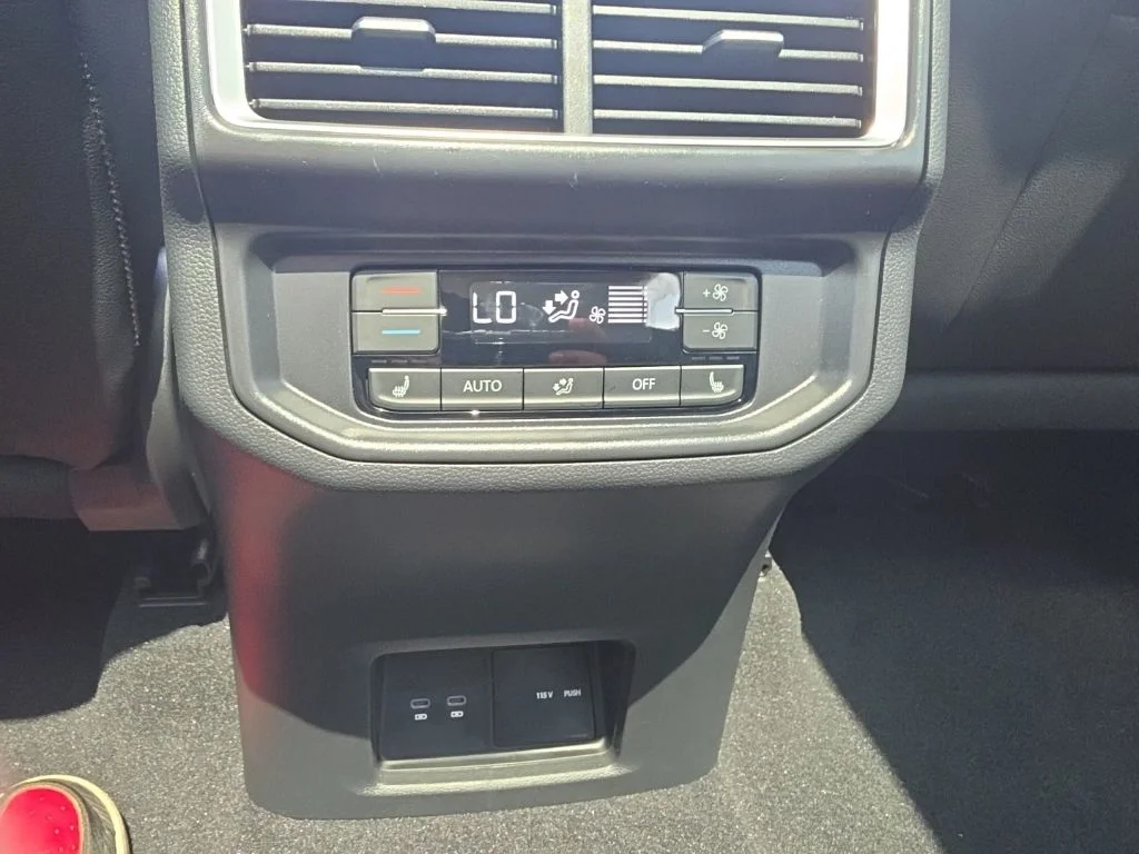 2026 Volkswagen Atlas SEL - Photo 27