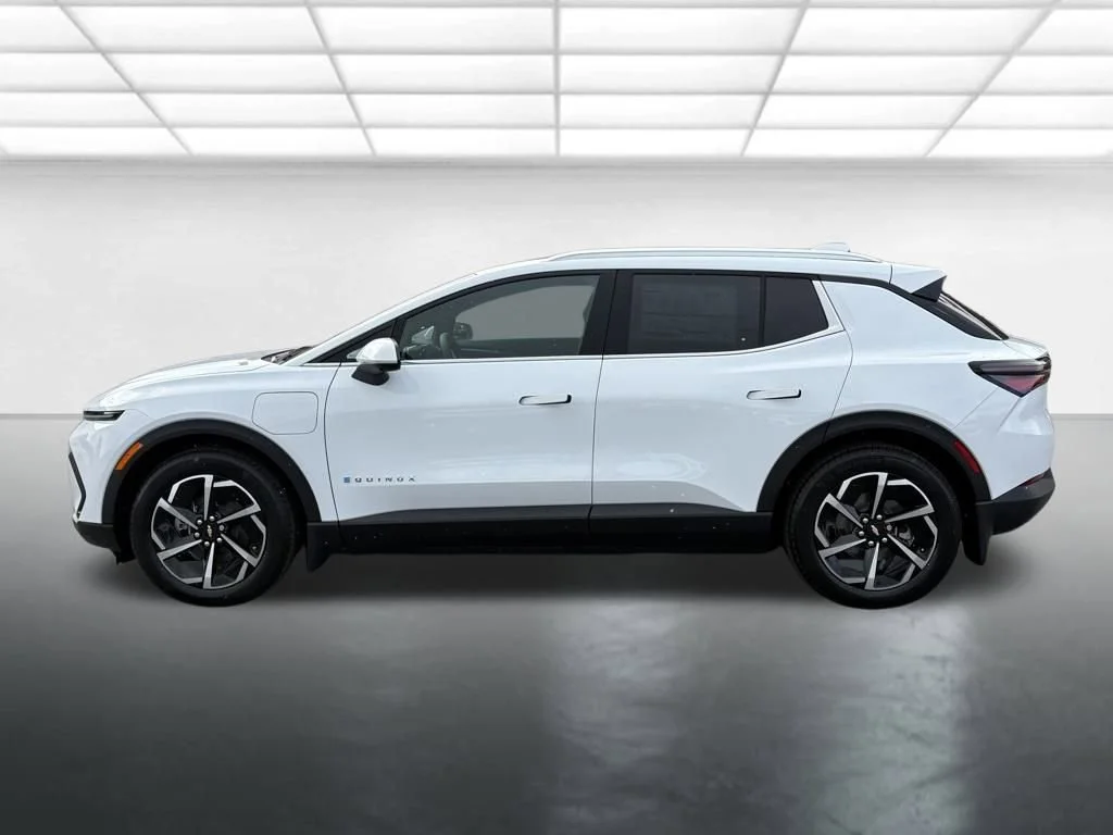 2026 Chevrolet Equinox EV 2LT - Photo 17