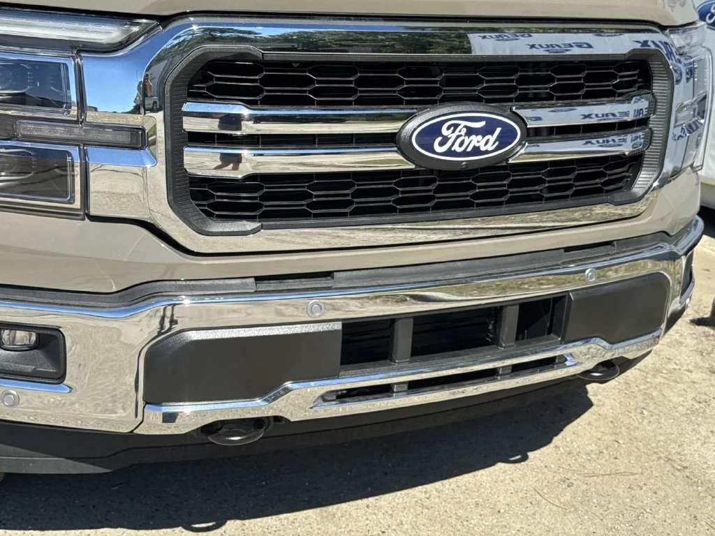 New 2026 Gray Ford Lariat image 5
