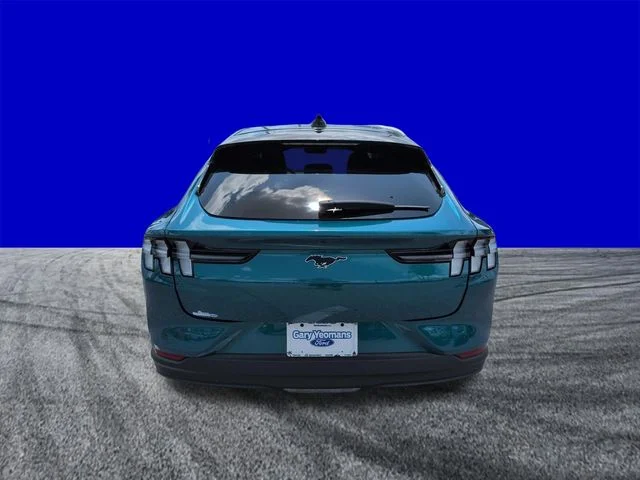 New 2026 Adriatic Blue Metallic Ford Select image 5