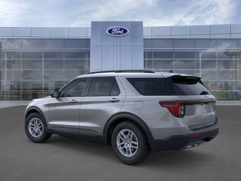 New 2026 Carbonized Gray Metallic Ford Active image 4