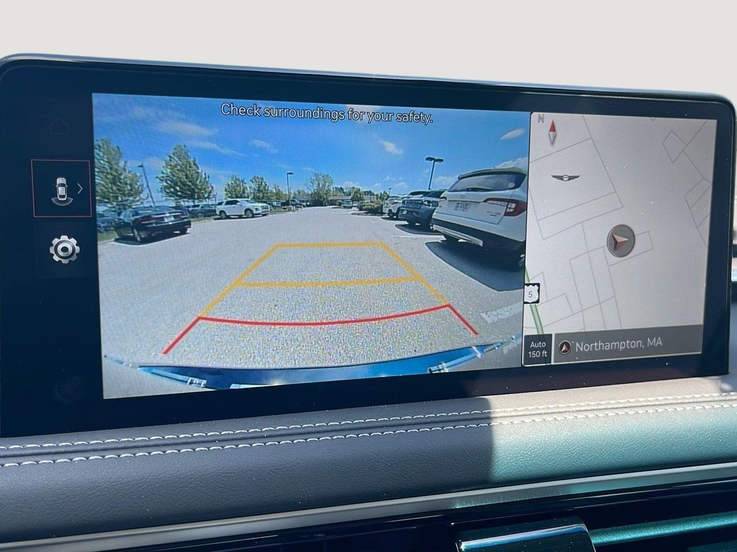 2026 GENESIS G70 Standard - Photo 26