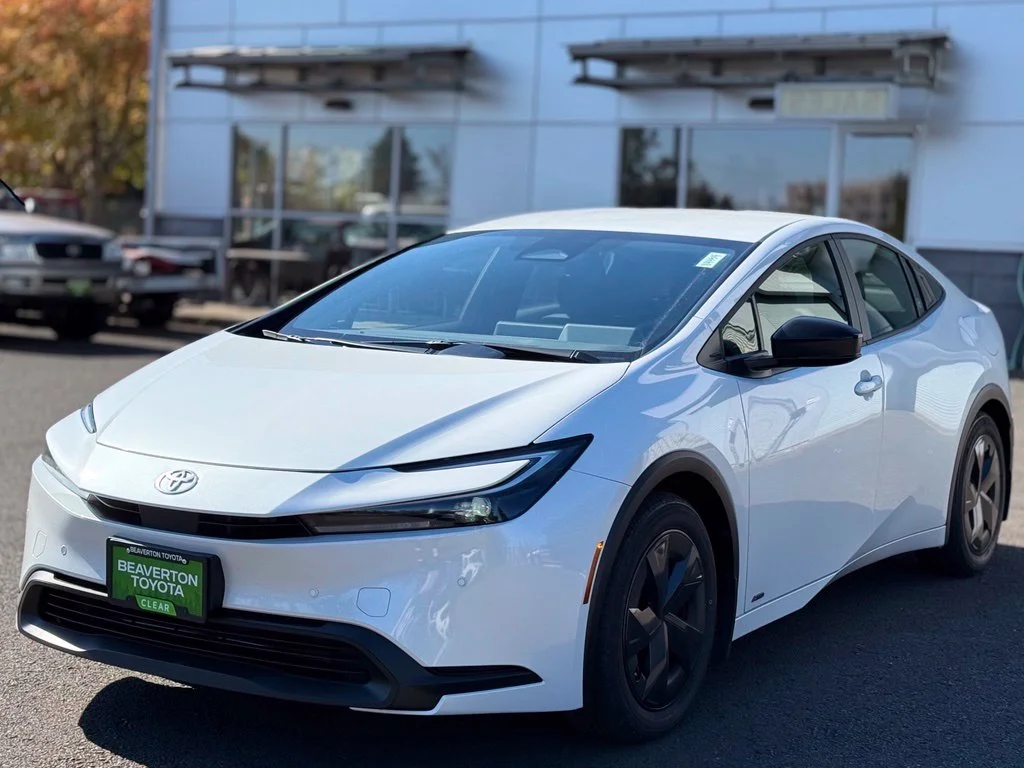 2027 Toyota Prius LE