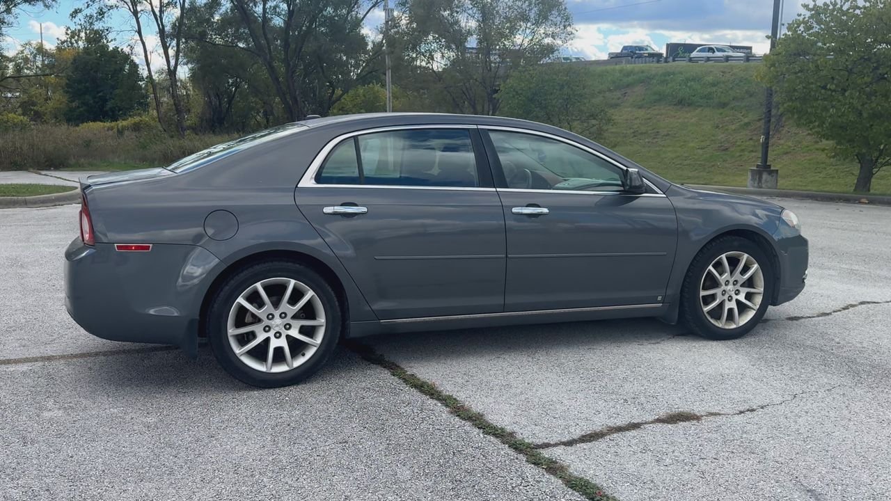 2009 Chevrolet Malibu LTZ photo 4