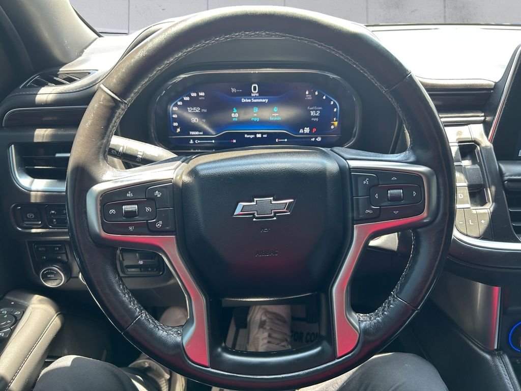 Used 2022 Gray Chevrolet Z71 image 9