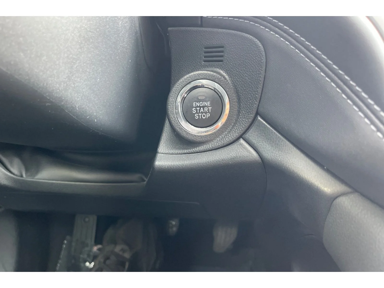 Used 2024 MAGNETITE GRAY ME Subaru Limited XT image 31