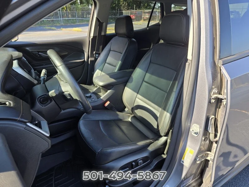 Used 2021 Steel Metallic GMC SLT image 9