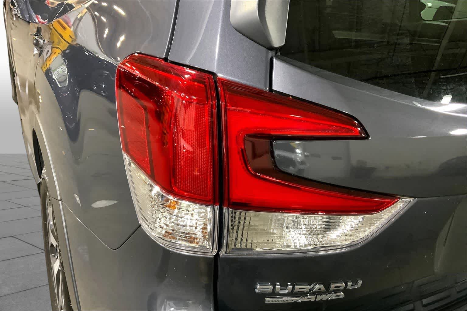 Used 2024 Magnetite Gray Metallic Subaru Premium image 29