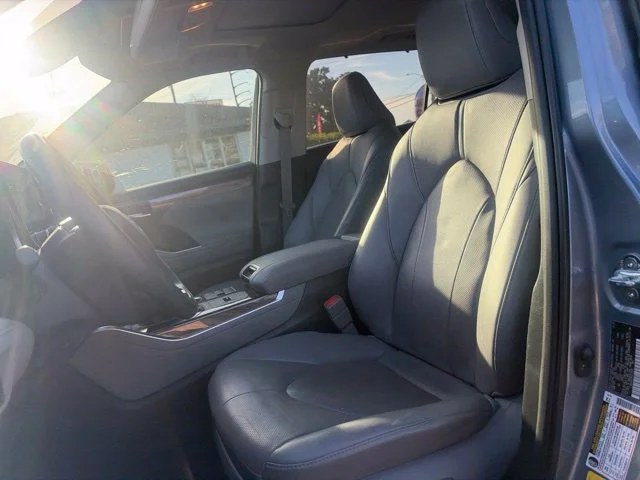 Used 2023 Blue Toyota Limited image 17