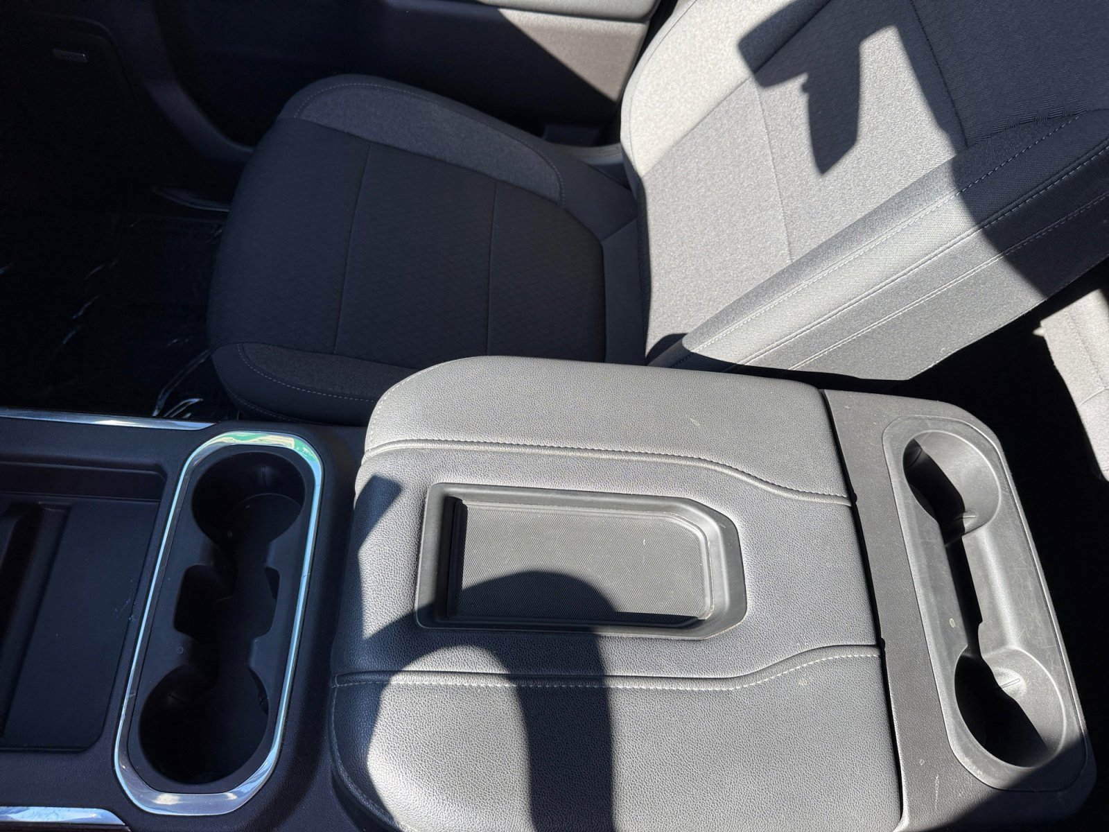 Used 2021 ONYX BLACK GMC Elevation image 14