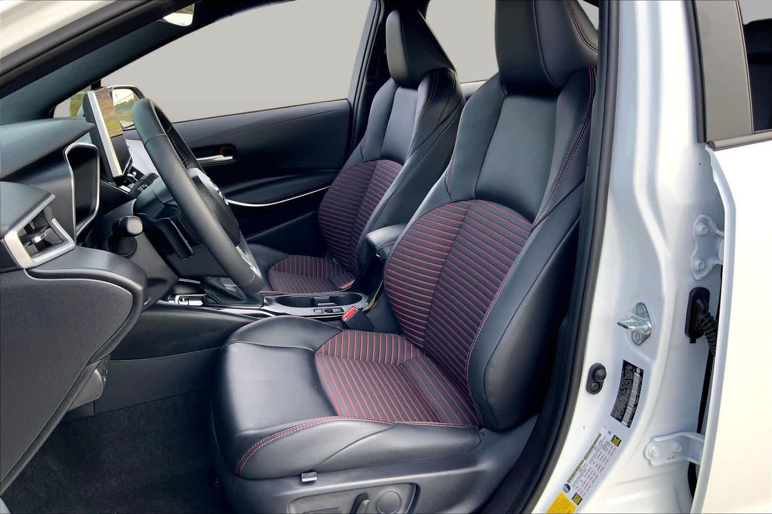 Used 2026 Ice Cap Toyota XSE image 8