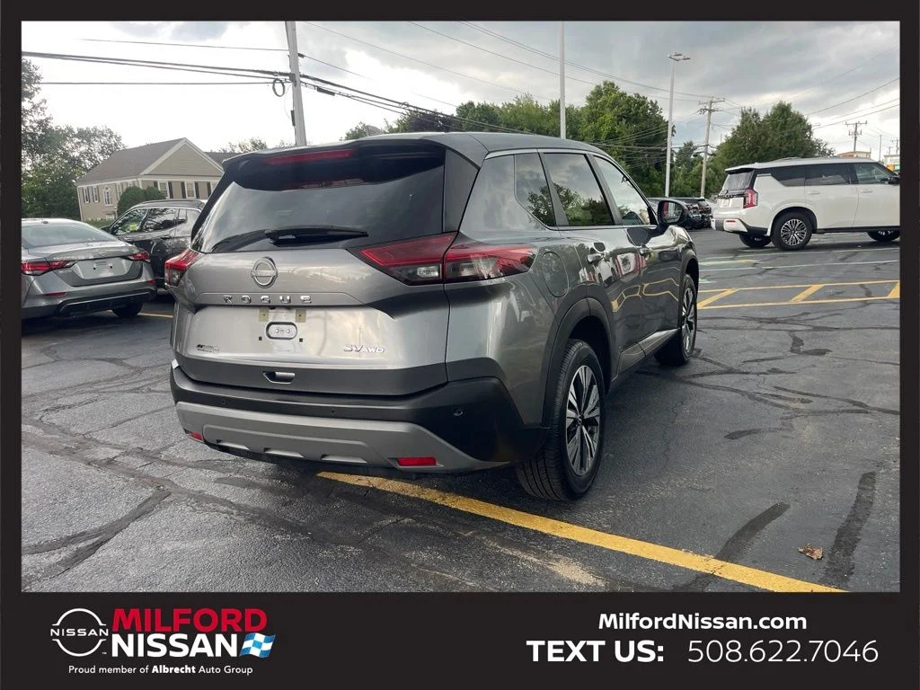 Certified Used 2023 Gray Nissan SV image 5