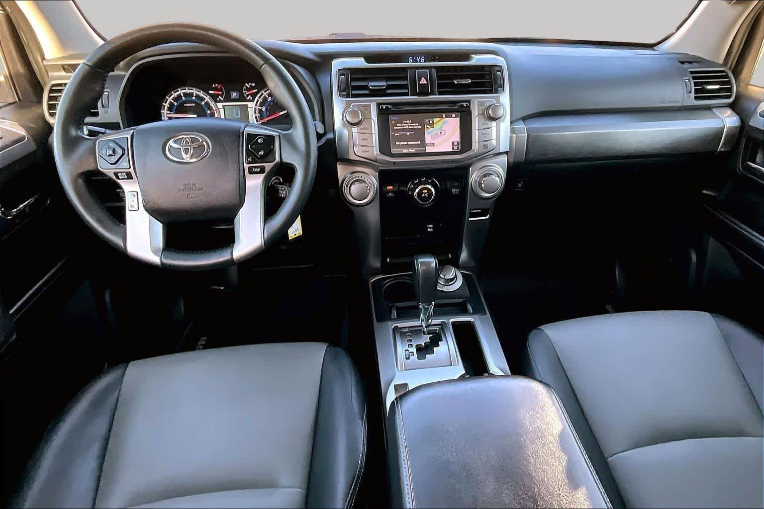 Used 2016 Magnetic Gray Metallic Toyota SR5 Premium image 15