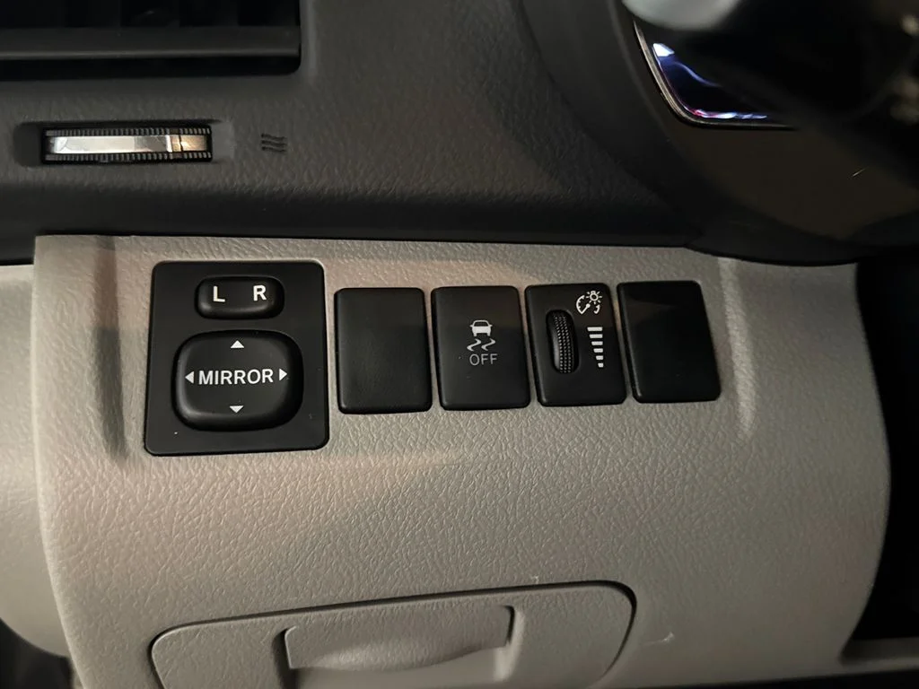 Used 2013 Gray Toyota Base image 18
