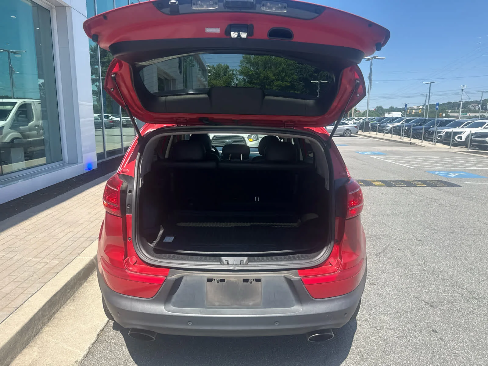 Used 2013 Signal Red Kia SX image 22