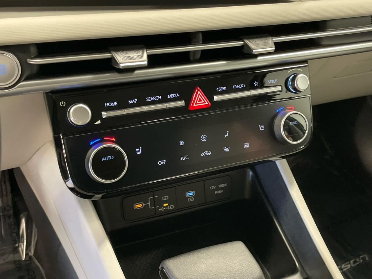 New 2026 Rockwood Green Hyundai SEL AWD image 28