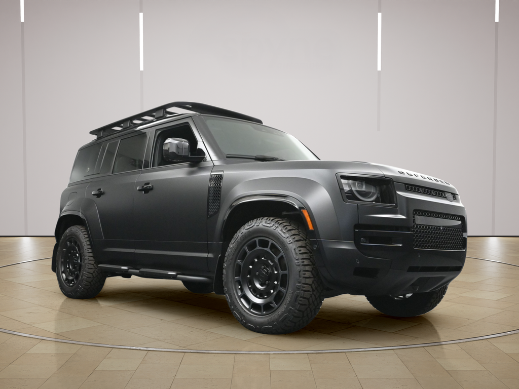 New 2026 Black Land Rover  image 26