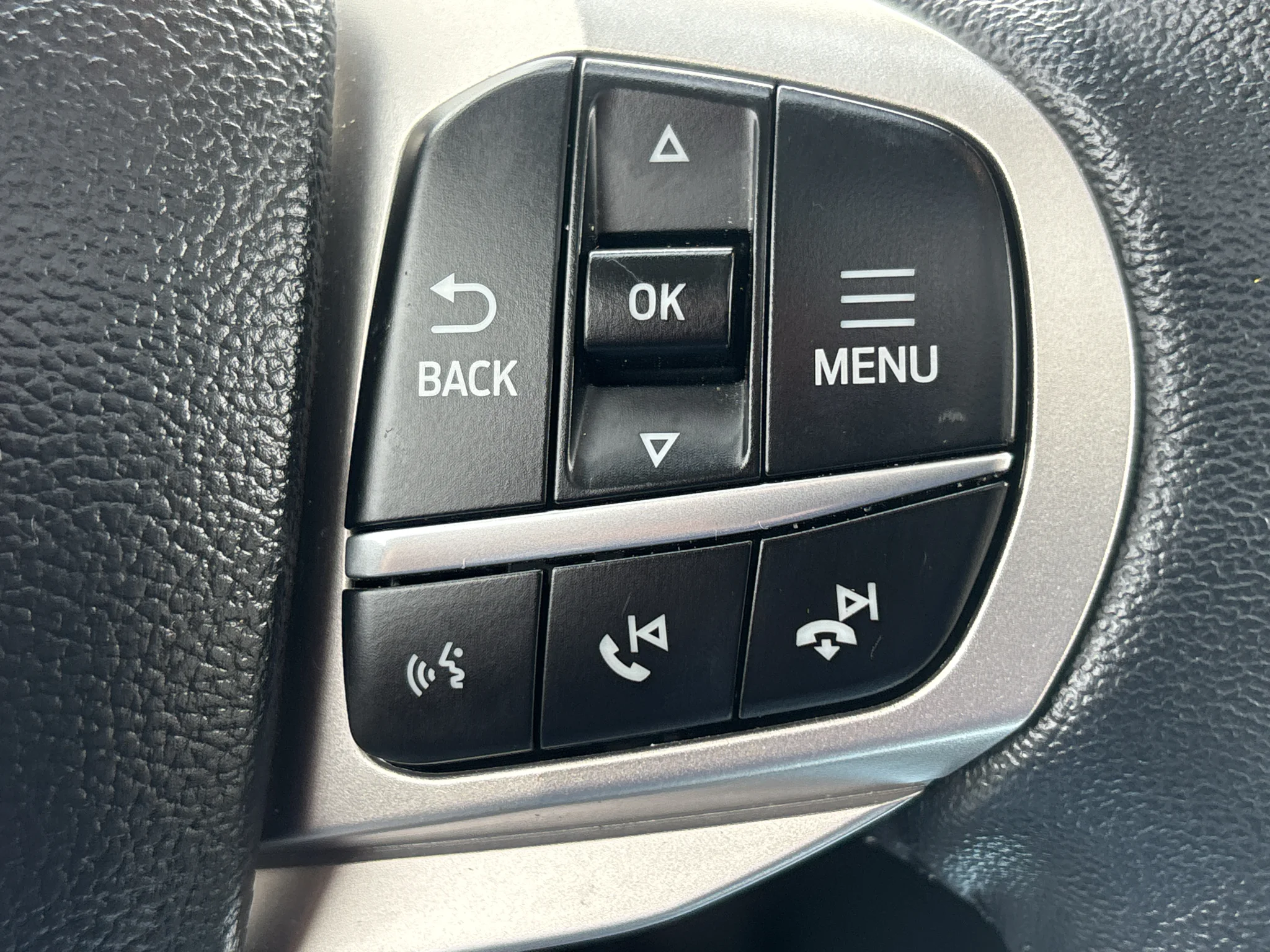 Used 2024 Carbonized Gray Metallic Ford XLT image 17