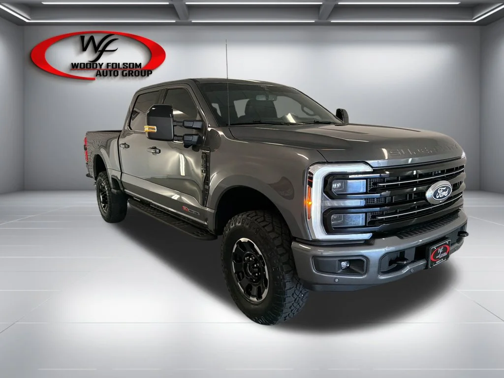 New 2027 Carbonized Gray Metallic Ford F-350® Platinum® image 3