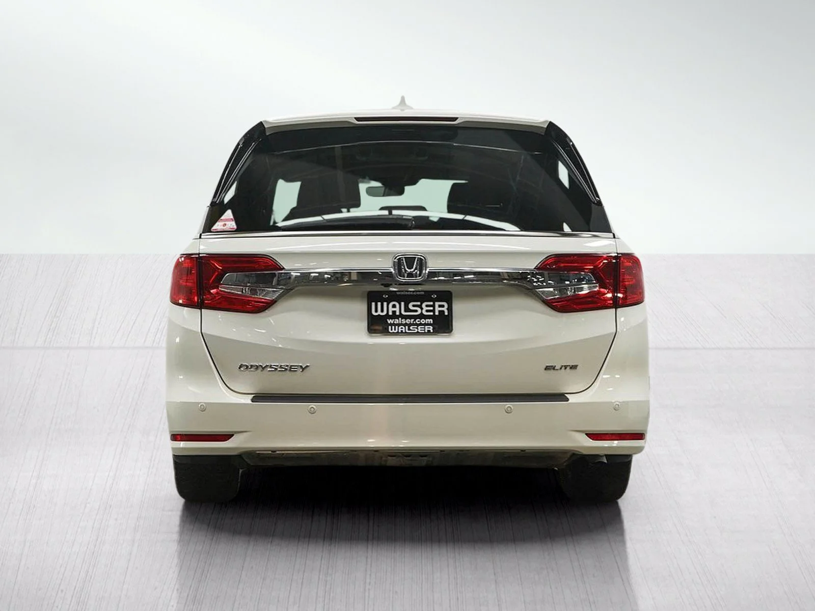 Used 2018 Platinum White Pearl Honda 5D WAGON ELITE image 4