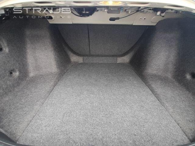 Used 2019 Platinum White Pearl Honda Touring image 50