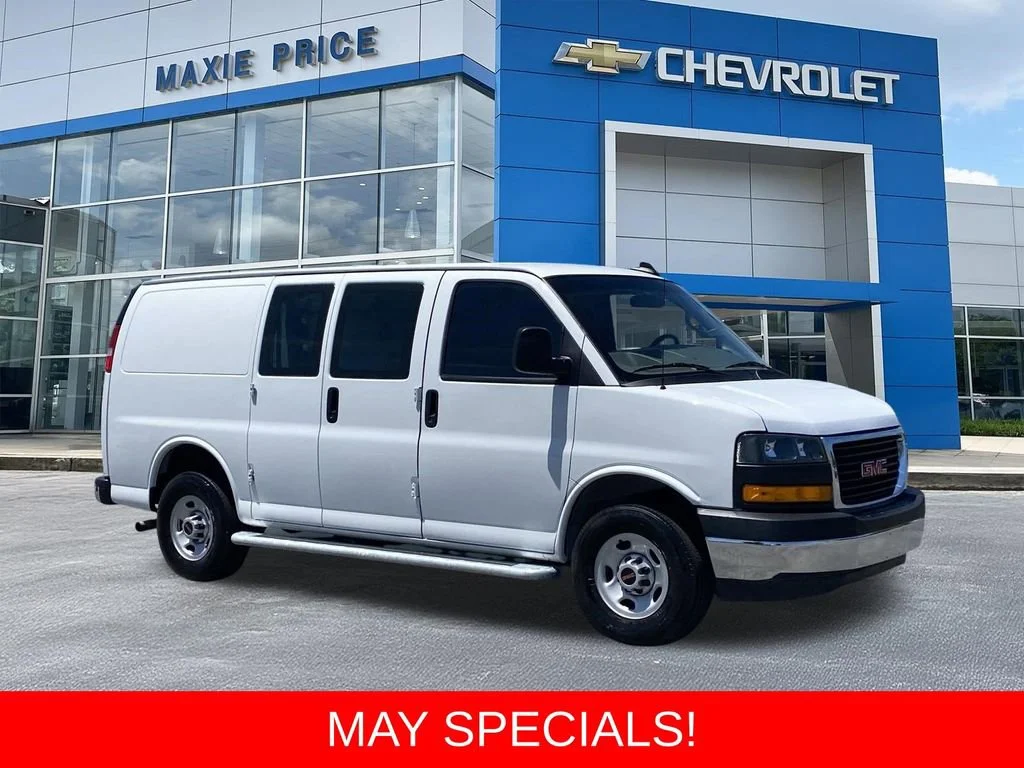 2024 GMC Savana 2500's photo