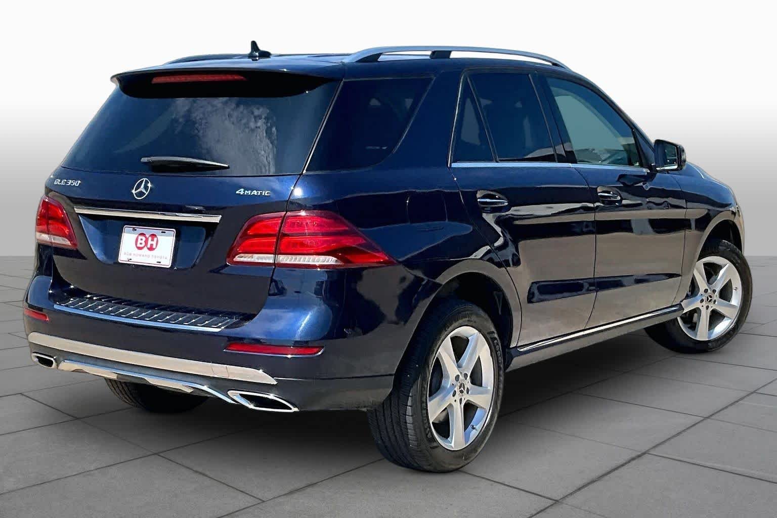 Used 2017 Lunar Blue Metallic Mercedes-Benz GLE 350 image 13