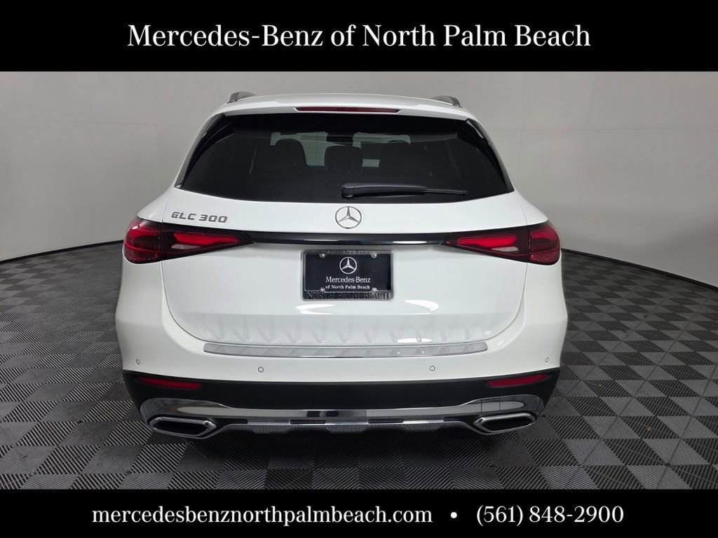 New 2026 Polar White Mercedes-Benz GLC 300 image 31