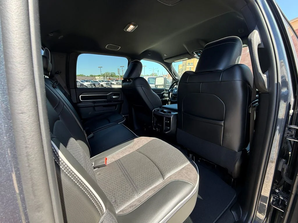 New 2026 Blue Ram Laramie image 4