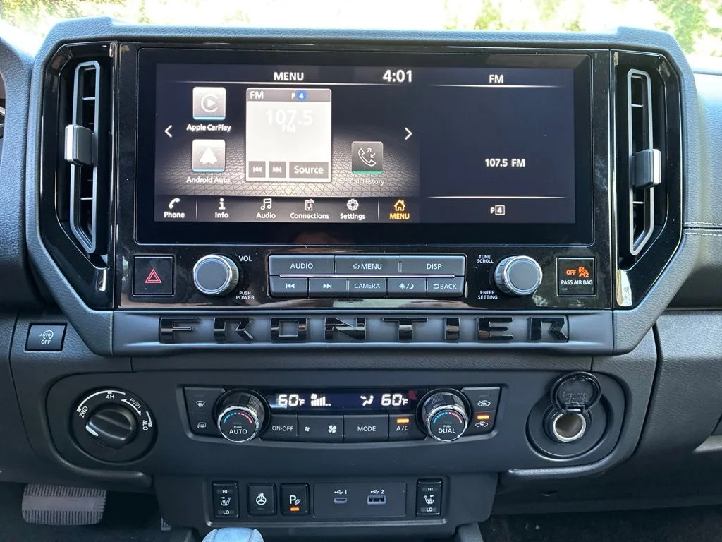 New 2027 Tactical Green Metallic Nissan Crew Cab SV image 17