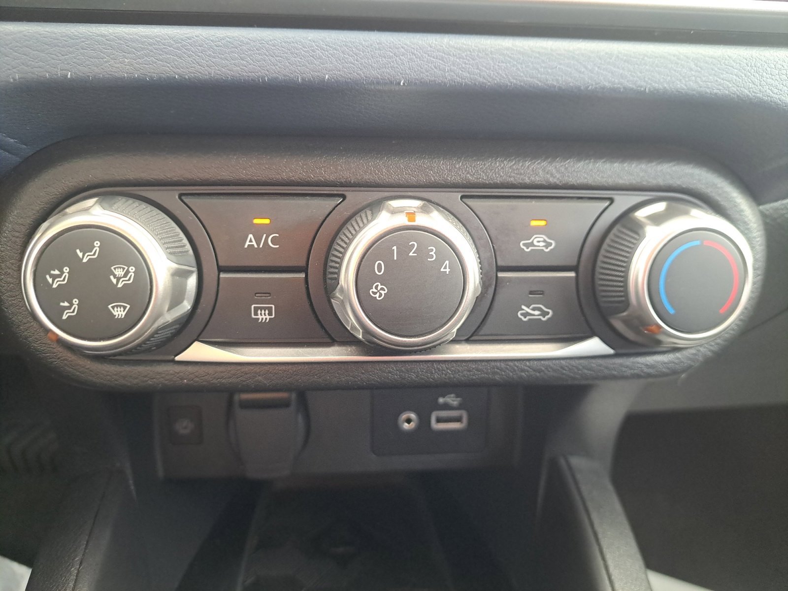 Used 2025 Gun Metallic Nissan SV image 17