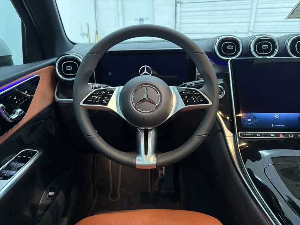 Used 2026 White Mercedes-Benz GLC 300 image 20