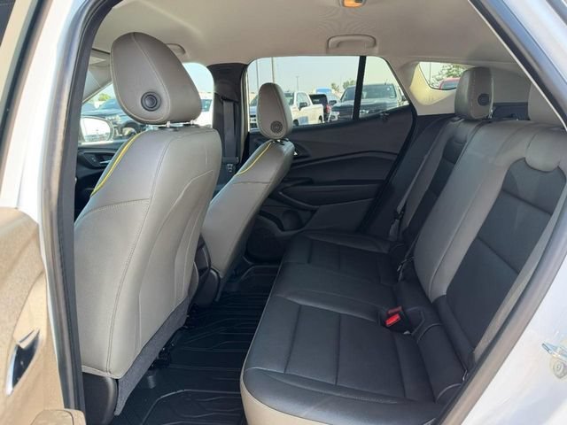 Used 2024 Summit White Chevrolet ACTIV image 10