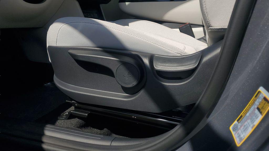 2026 Hyundai Tucson Blue SE - Photo 16