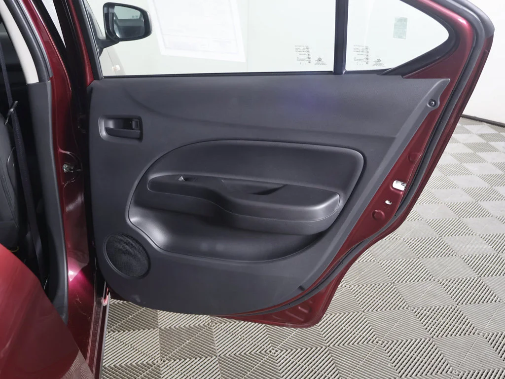 Used 2024 Red Mitsubishi LE image 23