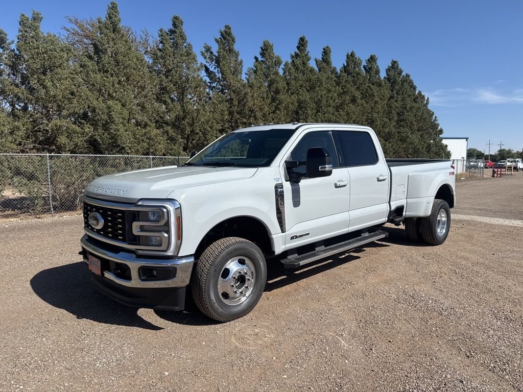 2026 Ford F-350 Lariat 4x4 Crew Cab 8' Box DRW's photo