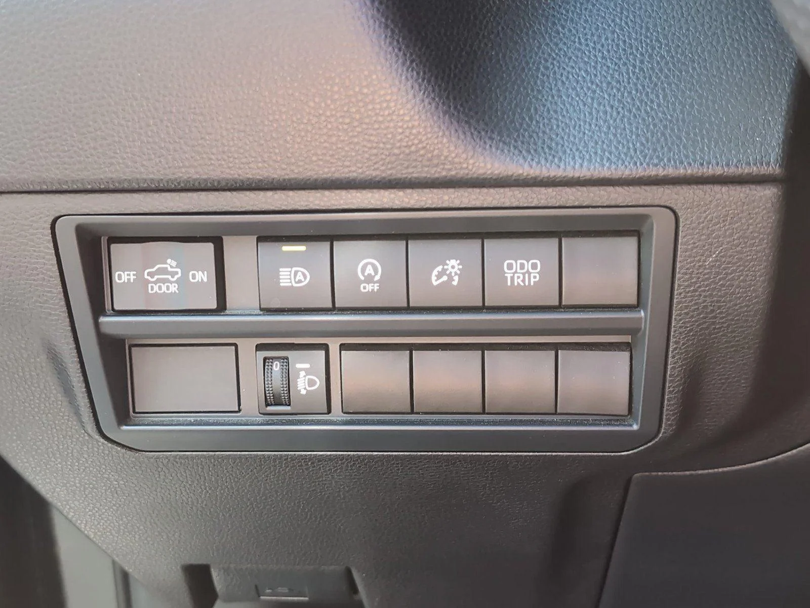 Used 2024 Midnight Black Metallic Toyota SR5 image 31