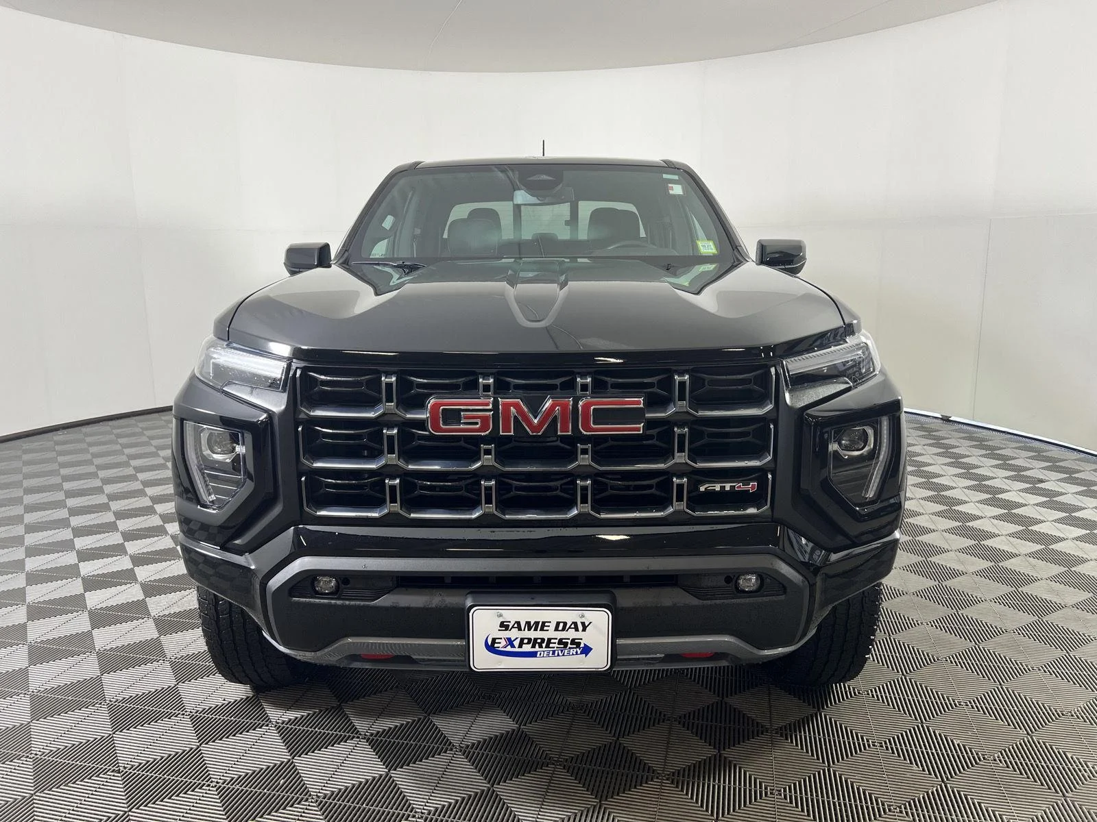 Used 2024 Onyx Black GMC AT4 image 29