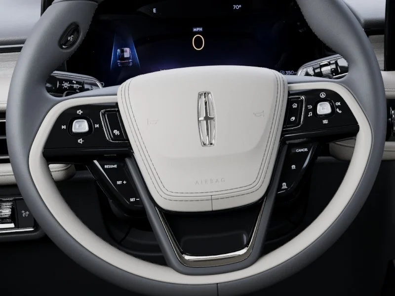New 2027 Pristine White Metallic Tri-Coat Clearcoat Lincoln Reserve image 12