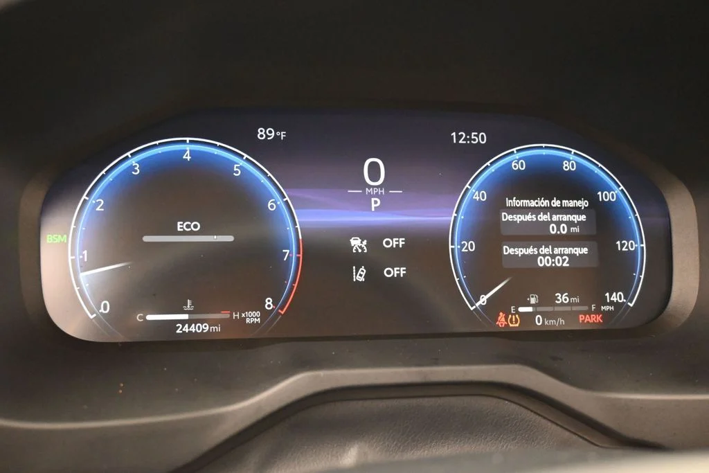 Used 2023 Ice Cap Toyota Limited image 27