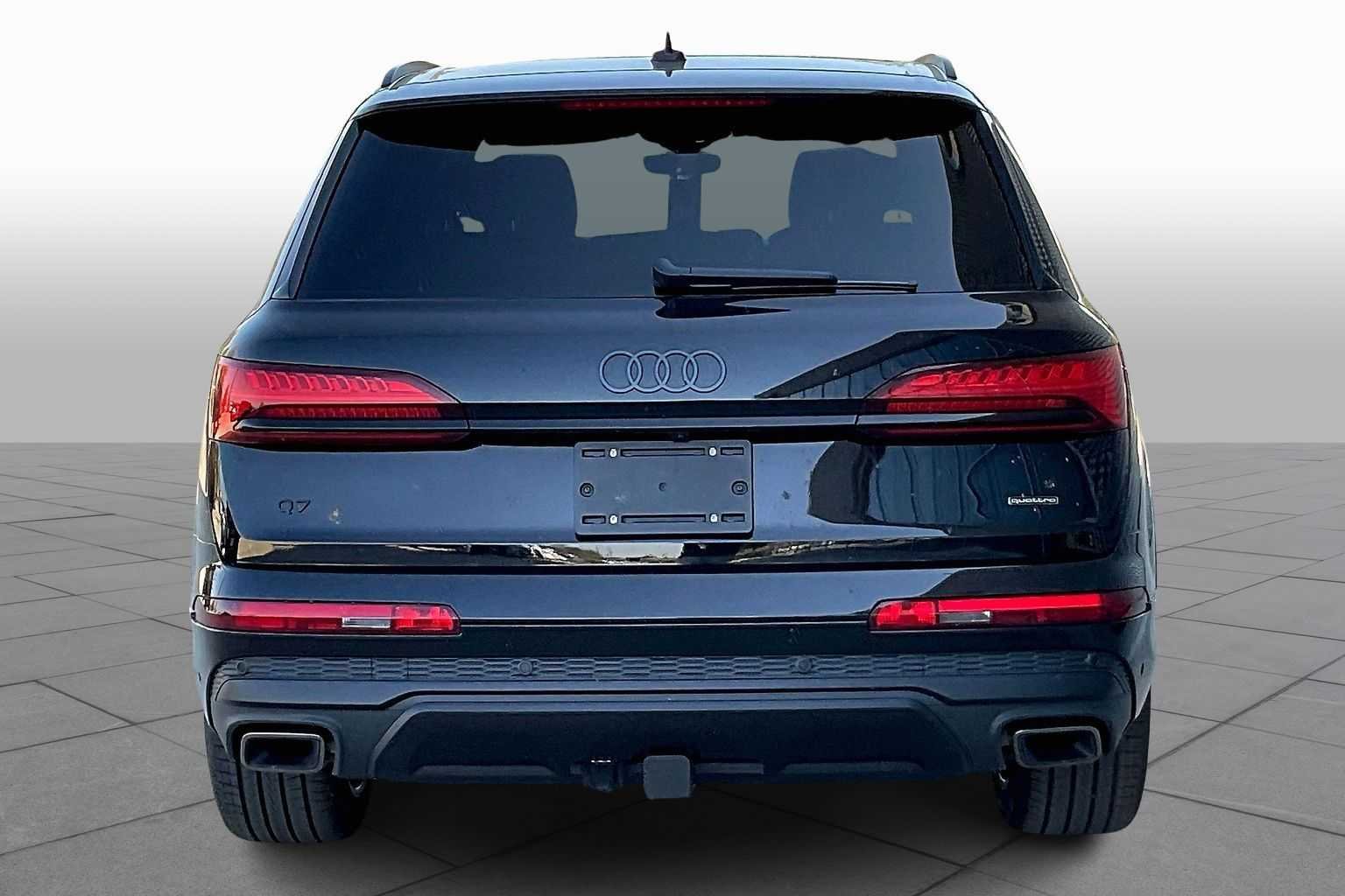 Used 2026 Mythos Black Metallic Audi Premium Plus image 4