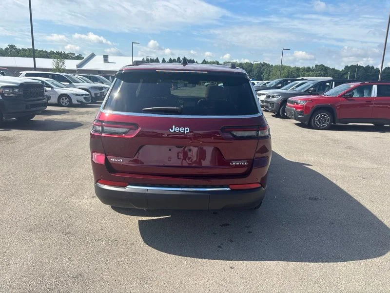 Used 2024 Red Jeep Limited image 4